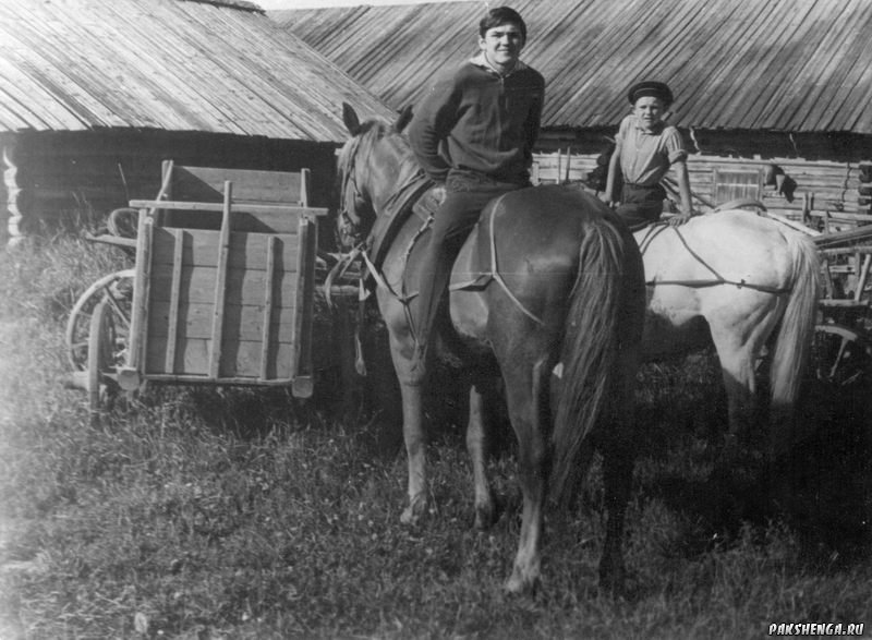 Фото из домашнего архива Третьякова Виктора Александровича